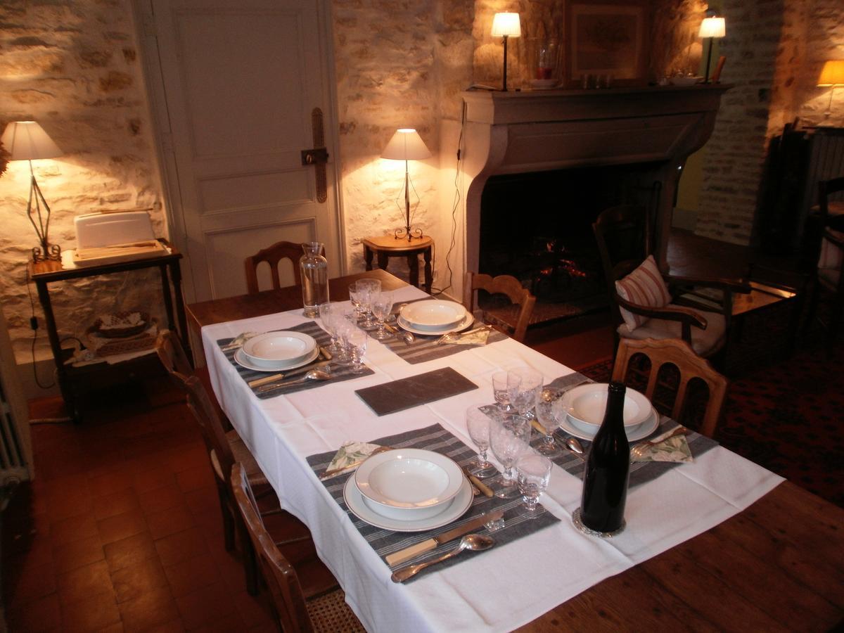 Val De La Nef Bed and Breakfast Joux-la-Ville Εξωτερικό φωτογραφία